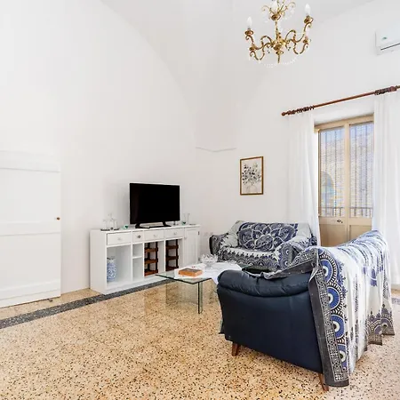 Stella Di Domenica *